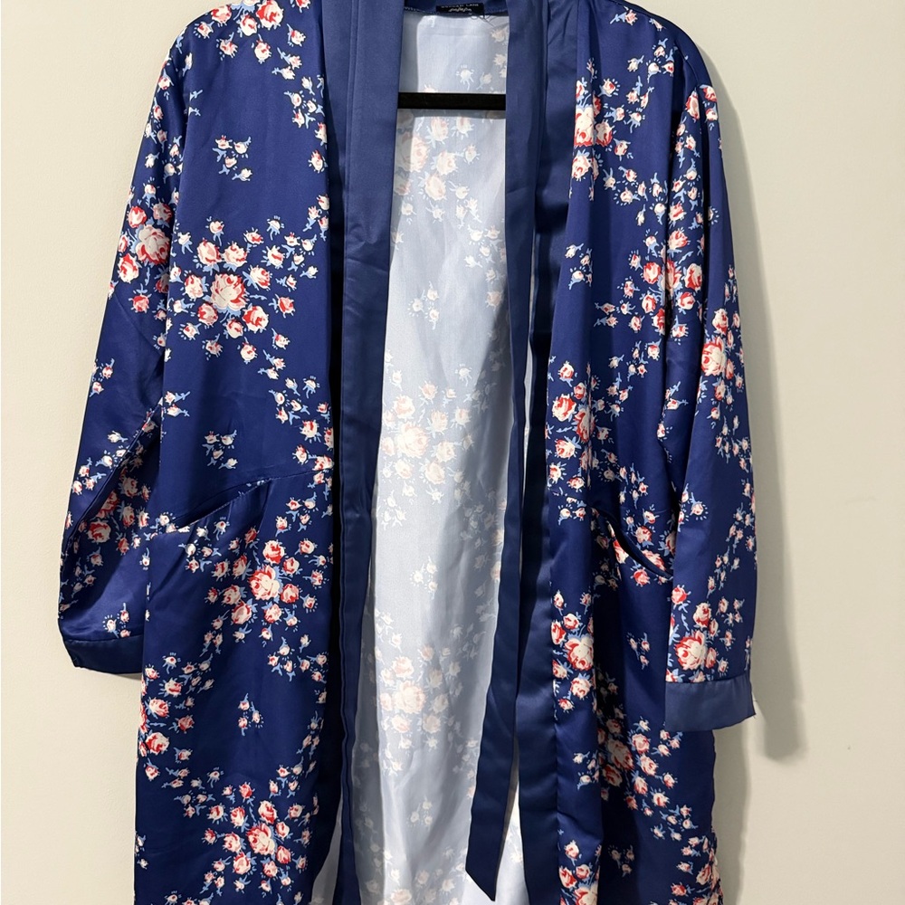 Morgan Lane Navy Floral Satin Robe